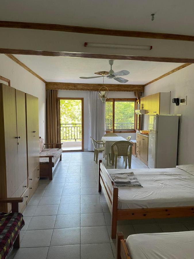 Exohi Apartments Βρασνά Εξωτερικό φωτογραφία